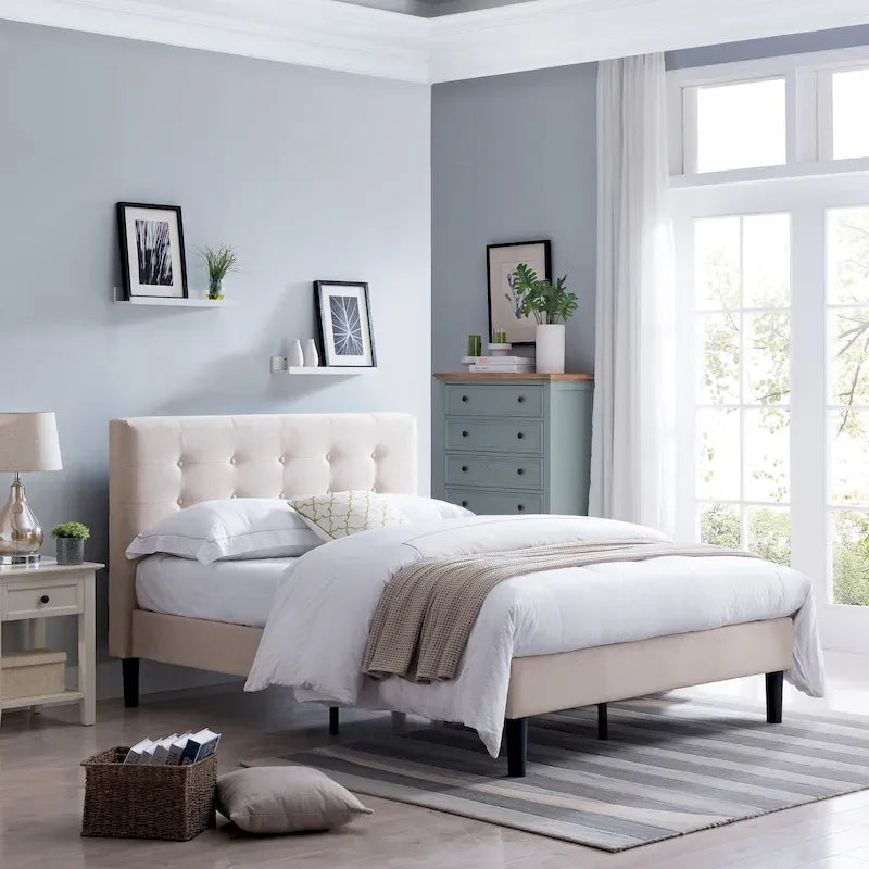 Agnew Queen-size Upholstered Platform Bed
